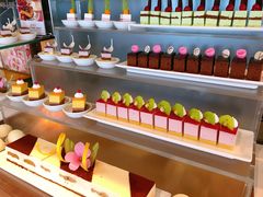 -荣誉国际酒店-云顶旋转餐厅