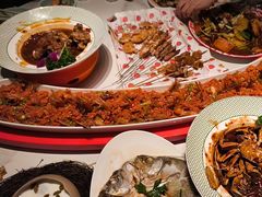 -嗨辣小聚·盘锦河蟹·海鲜烧烤龙虾(盘锦十年好店)