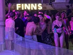 -FINNS Beach Club