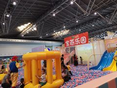 -东浩兰生上海世博展览馆