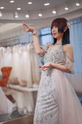 -拉瑞娜LaReine婚纱礼服高级定制