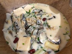 -云中鱼蒸汽石锅鱼(川沙百联店)