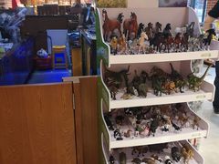-新华书店(永安路店)