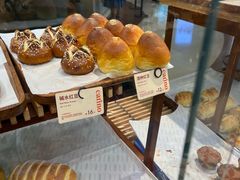 -CARINO BAKERY&CAFE(人广来福士店)
