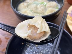 三鲜大馄饨-万寿斋(山阴路店)