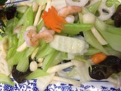 -红色根据地文化主题酒店(太湖街店)
