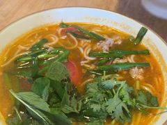 -叁窝雀·云南小锅米线(万象汇店)
