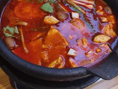 -黔二妞地摊火锅(龙华清湖店)