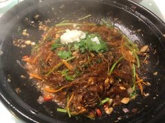 -费大厨辣椒炒肉(高铁吾悦广场店)