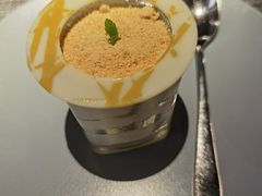 -卡普里披萨·牛扒·下午茶