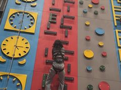 -极限PLAY运动娱乐新世界·团建派对表演休闲馆·室内高空游乐园