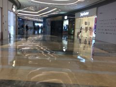 -银泰百货(厦门国贸中心店)