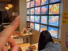 -郑记•不夜城烧烤•龙虾•虾蟹(黄鹤楼店)