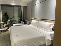 -禾尖S酒店(深圳大学店)