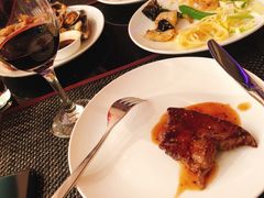 -怡豪大饭店·银顶旋转餐厅
