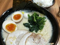 -横浜家系ラーメン壱角家(新宿アルタ裏店)