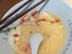 -王春春鸡汤饭(重庆巴南万达店)