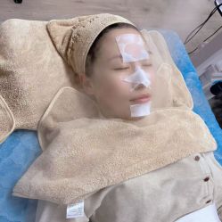 -余几肌肤美学·书颜世家