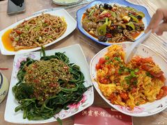 -洪霞餐馆
