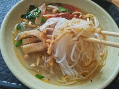 -华姐鸡粉(教育路店)