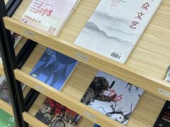 -荔湾区图书馆(周门馆)