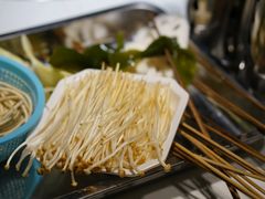 -钢管厂五区小郡肝串串香(奥克斯广场锦城万达店)