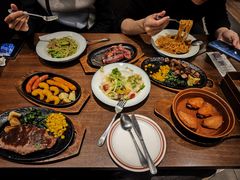 -百联临沂购物中心(临沂路店)