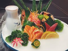 -鼎泰亨·海鲜牛肉餐厅(滨江店)