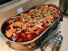 -绿岛港轩海鲜烤肉涮锅自助餐厅