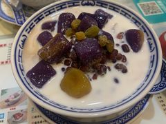 招牌手工芋圆系列-广信牛奶甜品世家(台东店)