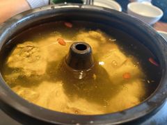 -云海肴·汽锅鸡·云南代表菜(天山百盛优客店)