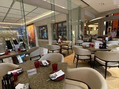 -怡咖啡海鲜自助餐厅(浦东香格里拉店)