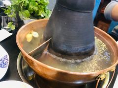 -楼外楼大刀肉传统火锅居(幸福街店)