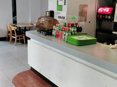 -老乡鸡(滨湖假日店)