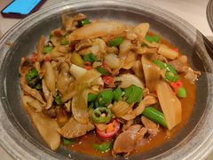 酸辣鸡杂-东门头·江鲜小馆(新天地店)