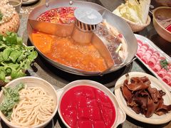 -山悦里 山野·鲜火锅(罗斯福广场店)