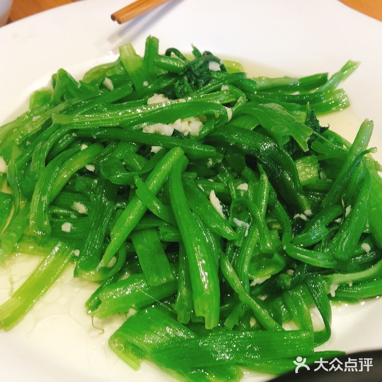 《宜兴楼外楼农庄》 暑假去宜兴度假，搜索美食时