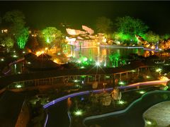 -金孔雀温泉旅游度假村