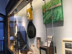 -良友书坊(安徽路店)