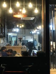 -茶发Salon·烫发染发理发