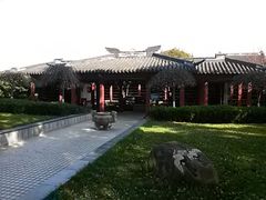 -上海南翔白鹤憩园有限公司