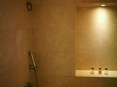 -上海新锦江大酒店