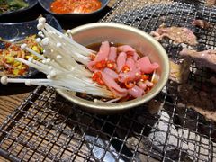 -鑫釜山海鲜烧烤(鑫丰国际店)