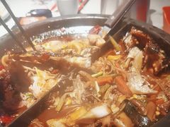 -鸣记脆皮烤鱼·海鲜烤鱼(三八广场店)