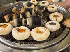 -围炉肉舍•炭烤活鳗•丹东海鲜烤肉(步行街店)