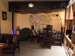 -小草屋轰趴馆别墅派对新场团建家庭聚会
