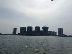 -郑东新区龙湖公共艺术中心