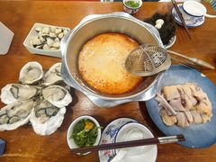 -老何家后安粉·糟粕醋海鲜火锅(三亚湾椰梦长廊店)