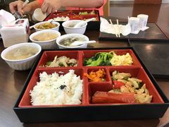 -奔驰上海利星(七宝店)