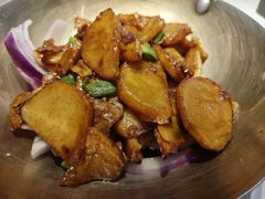 小锅土豆-绿茶餐厅(青岛城阳万象汇店)